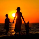 আজিৰ পৰিৱেশত  সন্তানৰ প্ৰতি মাতৃৰ দায়িত্ব আৰু কৰ্তব্য – নিবেদিতা হাজৰিকা