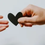 প্ৰেমত কেতিয়াও নিজকে হেৰুৱাব নালাগে; সন্মানেই সত্যৰ শক্তি –  কানুপ্ৰিয়া ডেকা