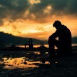 নি:সঙ্গতাৰ প্ৰশস্ত কোলাত – নীলমণি গগৈ