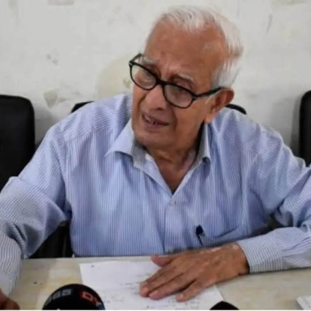 ধীৰেন্দ্ৰ নাথ চক্ৰৱৰ্তী