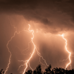 আকাশত  তীব্ৰ মেঘৰ গাজনি – পৰিস্মীতা  বৰা