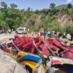 জম্মুত ভয়ংকৰ বাছ দুৰ্ঘটনা