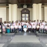 Governor interacts with Yuva Sangam Phase VII students